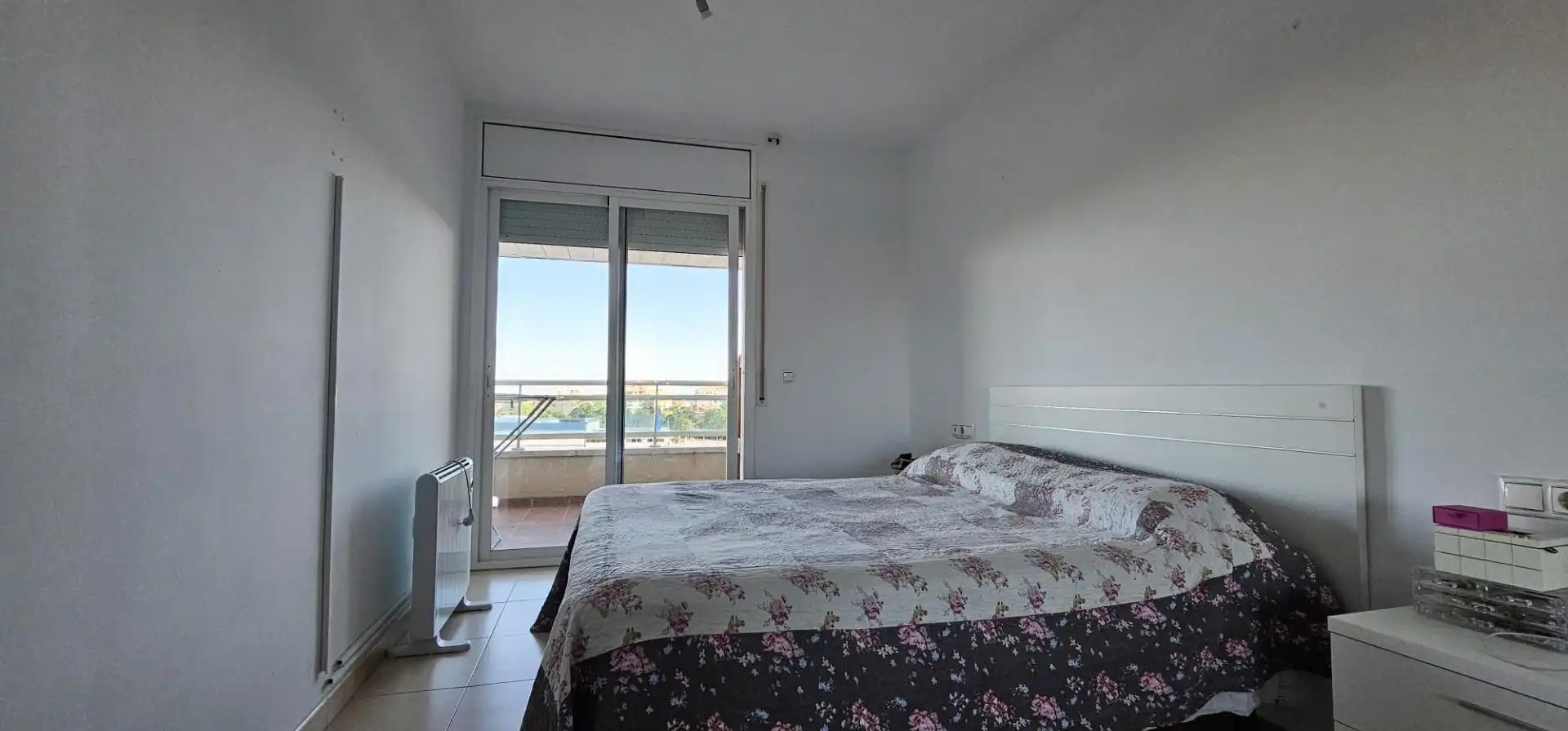 Bedroom of Flat for sale in Cambrils  with Balcony and Community pool