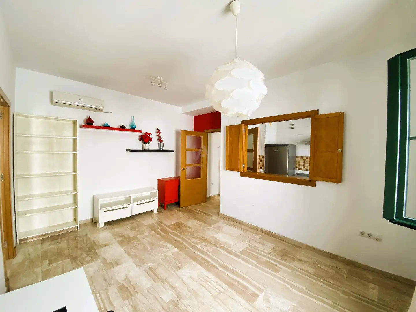 Flat for sale in Chiclana de la Frontera  with Air Conditioner