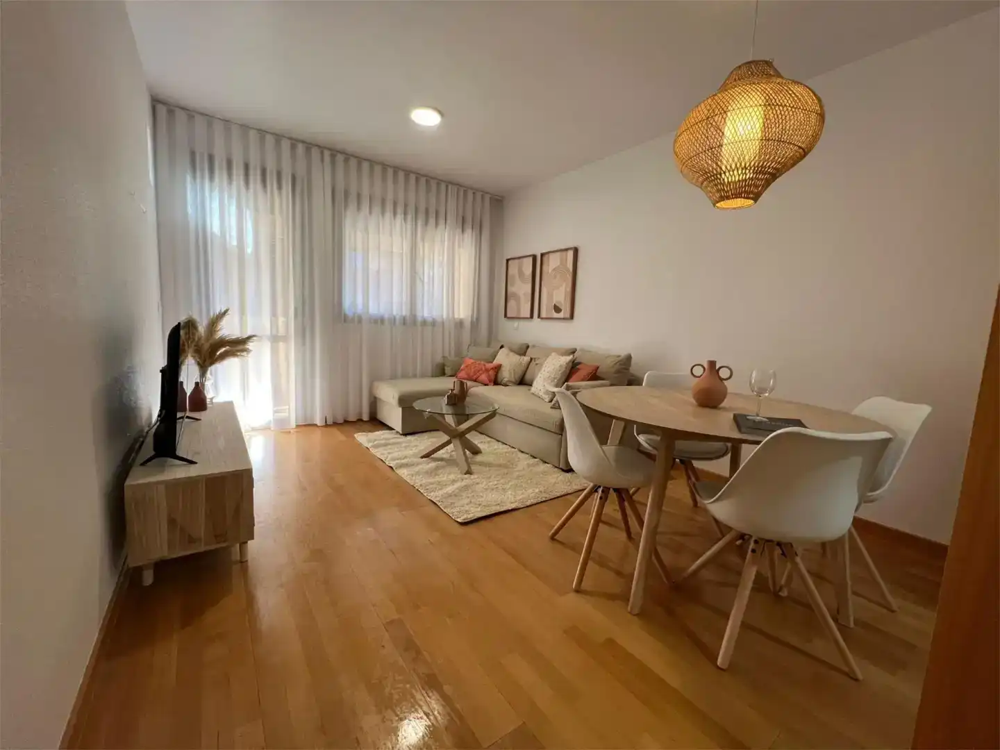 Wohnzimmer von Wohnungen zur Miete in Delicias
