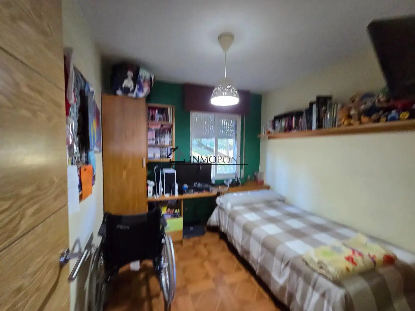Habitación de Casa o chalet en venta en Pontevedra Capital  con Calefacción, Jardín privado y Terraza
