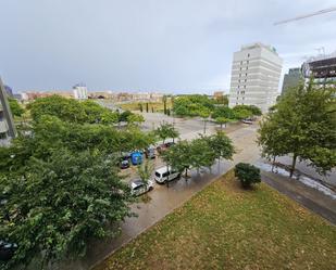 Vista exterior de Pis en venda en  Valencia Capital amb Aire condicionat, Terrassa i Balcó