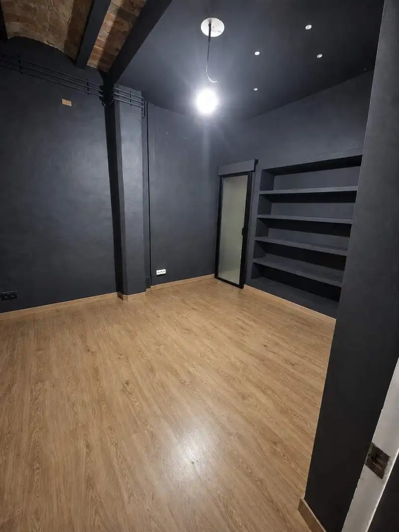 Local comercial de lloguer a Centre, imagen 6