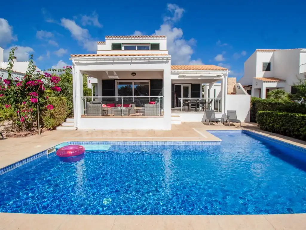Piscina de Casa o xalet en venda en Es Mercadal amb Aire condicionat, Jardí privat i Terrassa