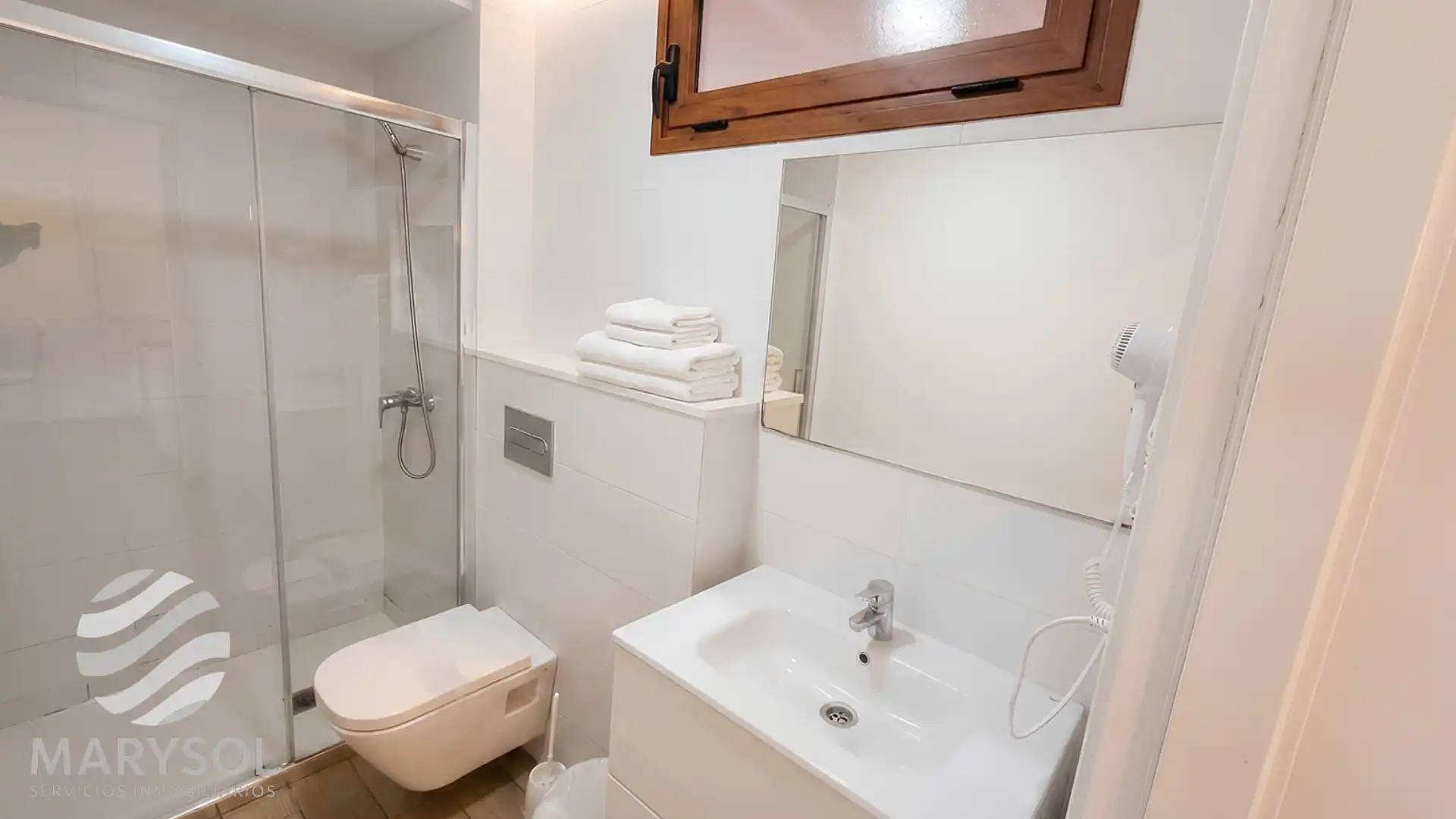 Badezimmer von Wohnungen zur Miete in San Bartolomé de Tirajana mit Klimaanlage, Terrasse und Möbliert