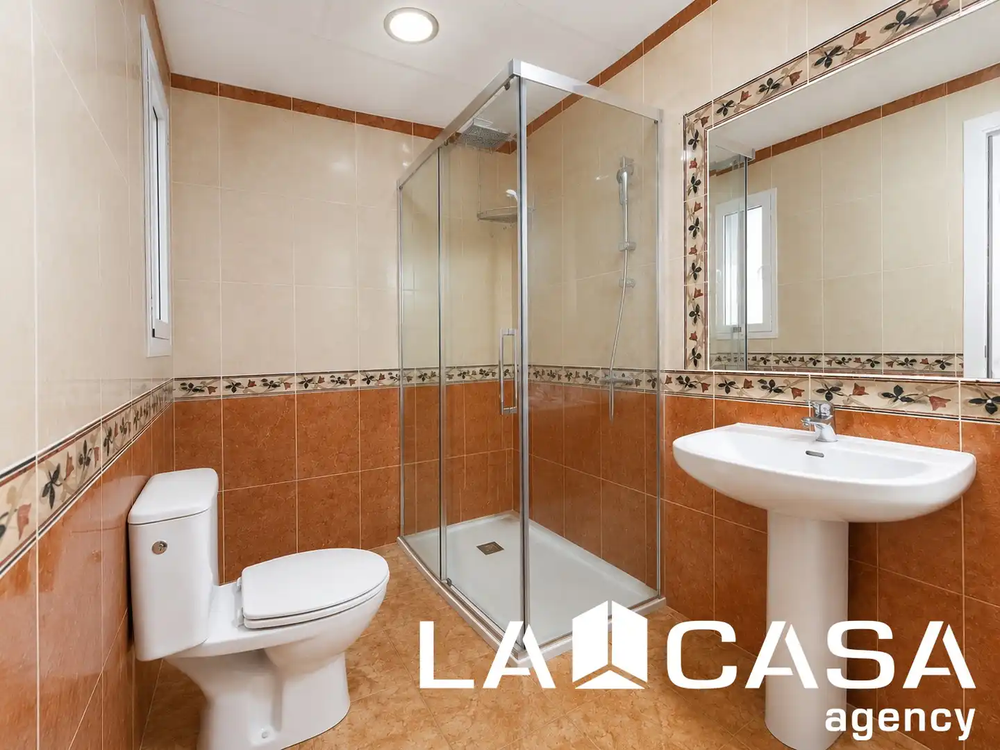 Bany de Casa o xalet en venda en Dos Hermanas