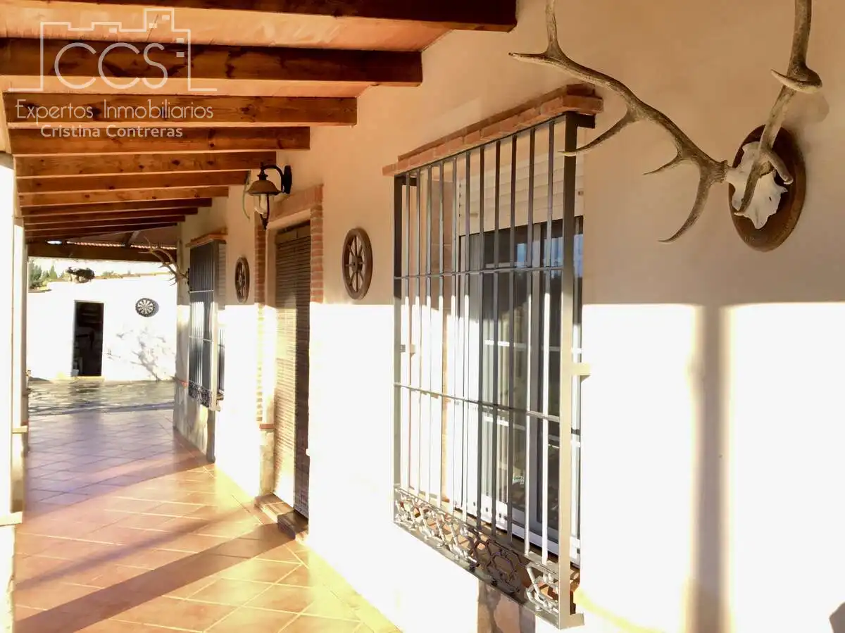 Casa o xalet en venda en Sevilla amb Aire condicionat, Traster i Piscina