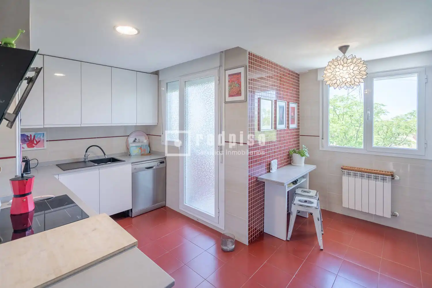 Küche von Wohnung zum Verkauf in Arroyomolinos (Madrid) mit Klimaanlage, Heizung und Privatgarten