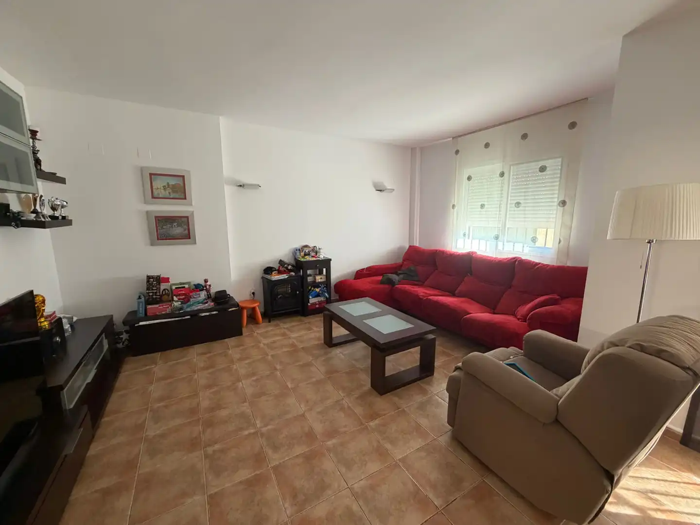 Sala de estar de Casa adosada en venta en Algeciras con Jardín privado y Terraza