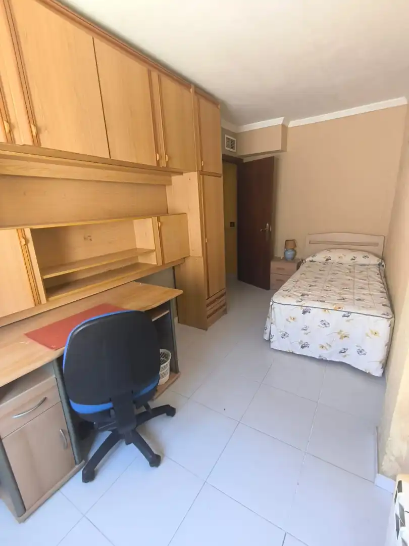 Bedroom of Flat for sale in Centre
