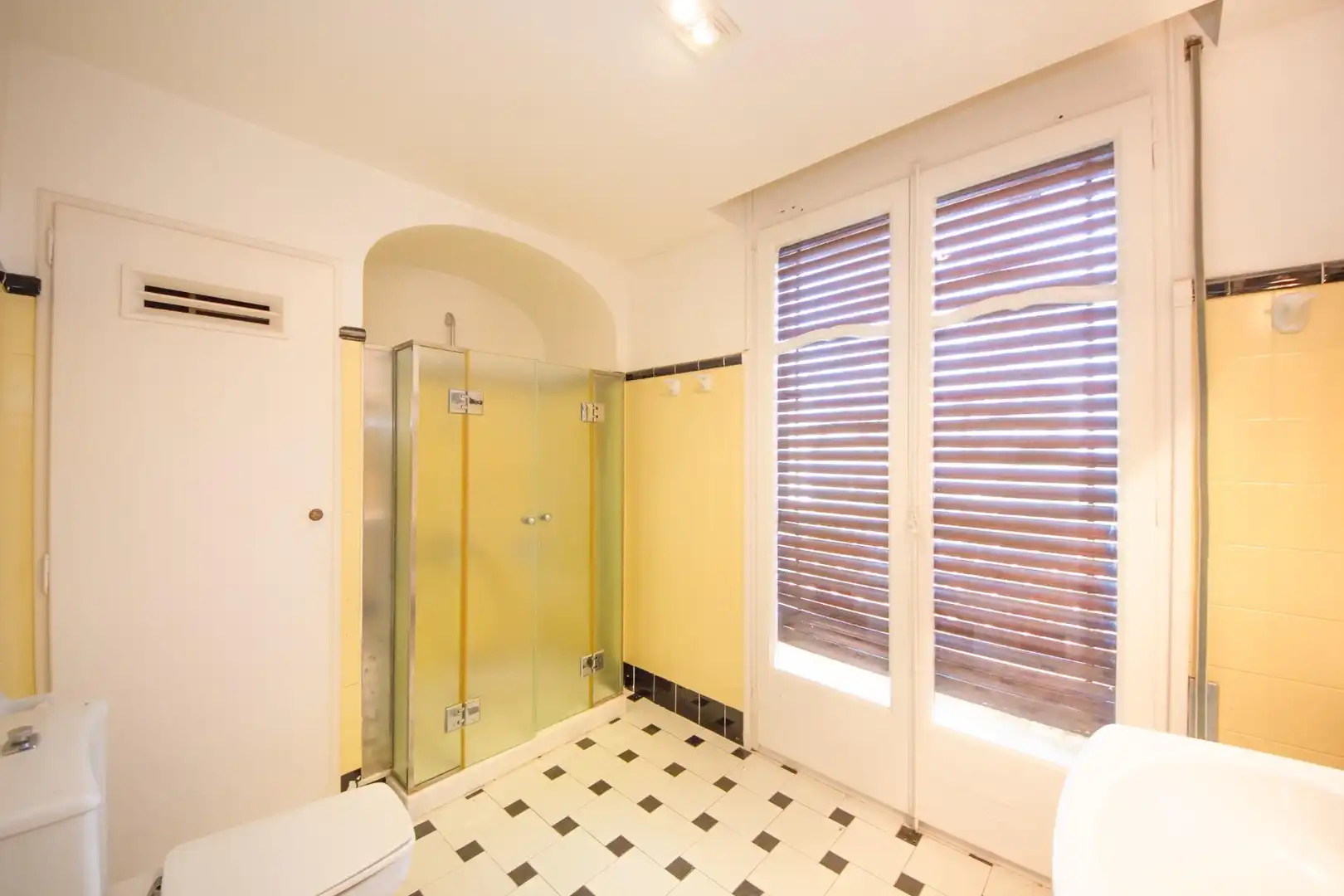 Baño de Casa o chalet en venta en Argentona con Calefacción, Jardín privado y Terraza
