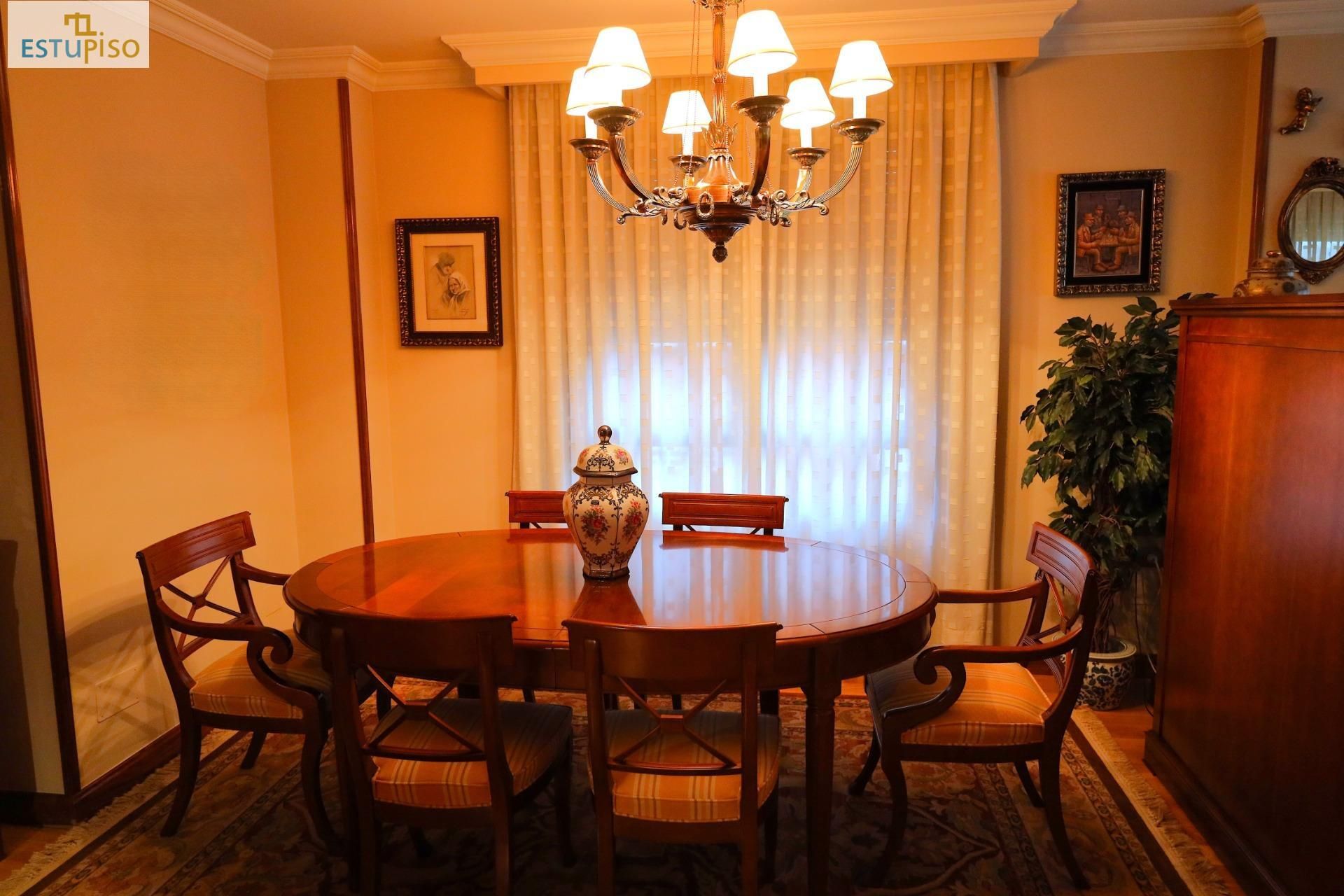 Dining room of Flat for sale in León Capital   with Heating and Storage room
