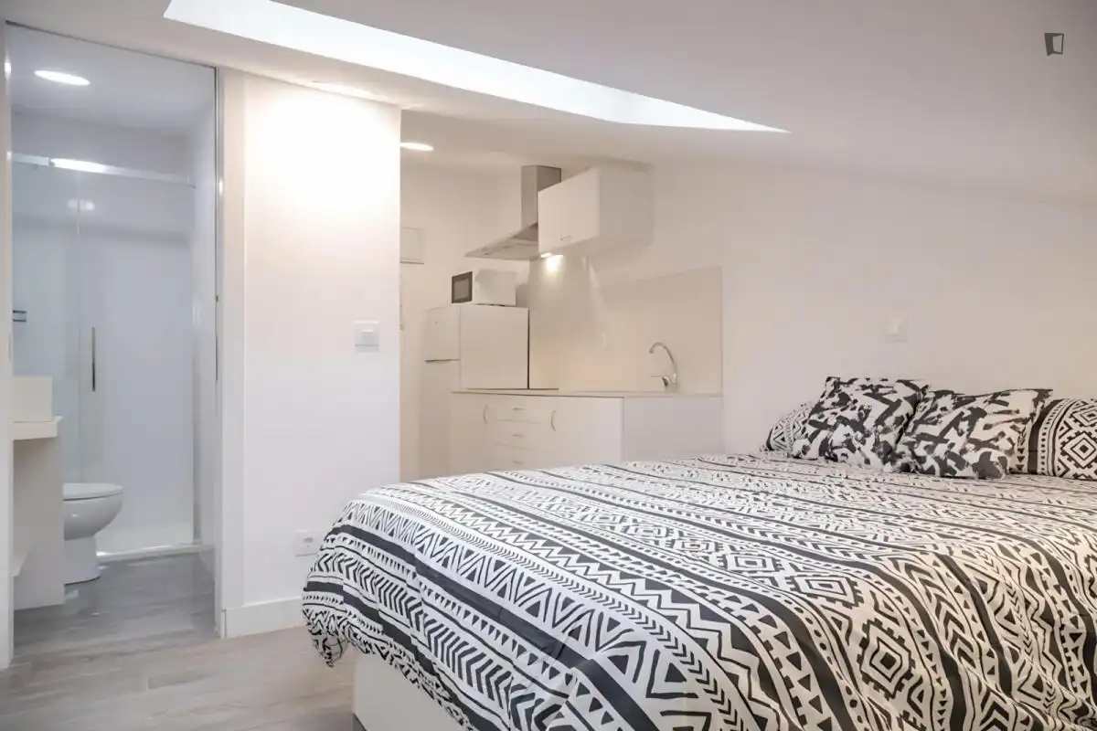 Study for rent in Opañel