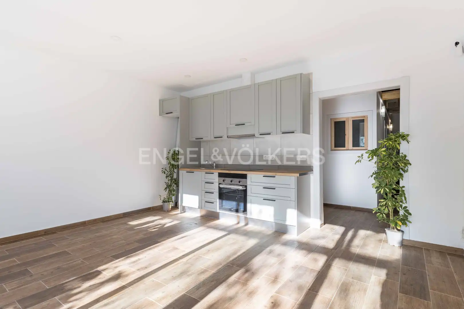Cocina de Casa o chalet en venta en El Prat de Llobregat con Aire acondicionado, Calefacción y Jardín privado