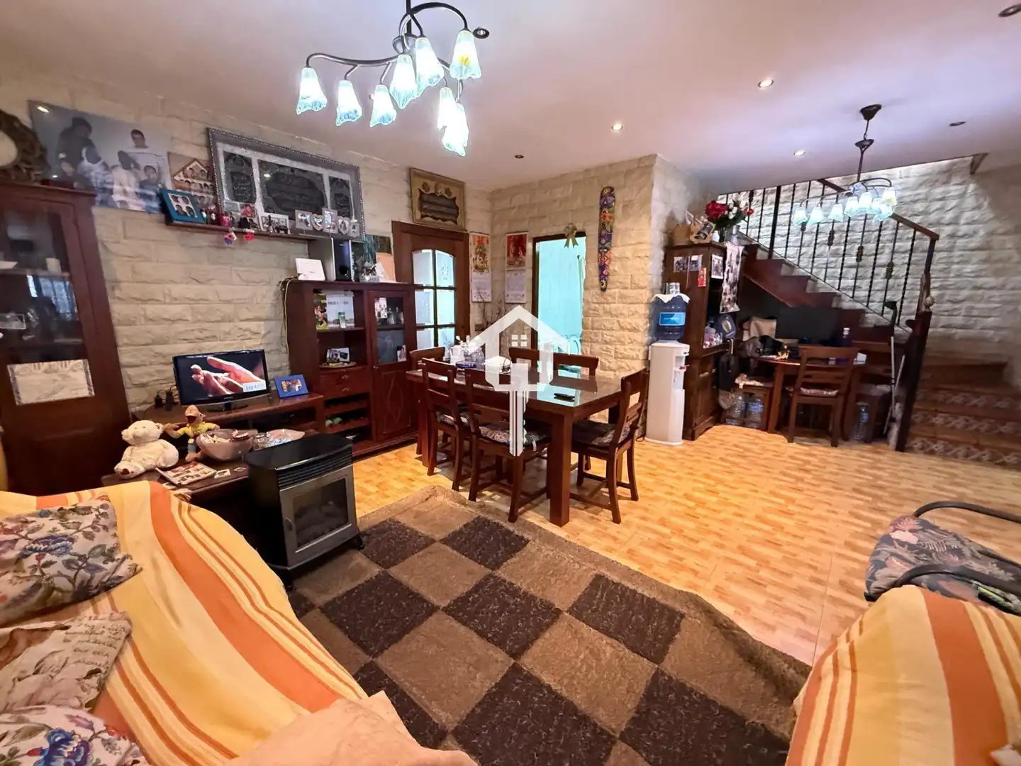 Living room of Houses for sale in Alicante / Alacant  with Furnished, Balcony and Jacuzzi