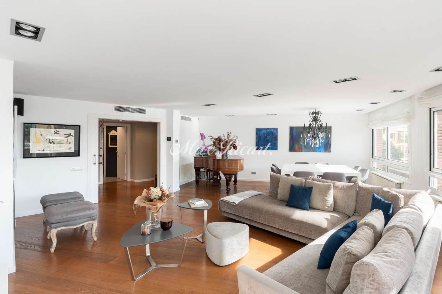 Sala d'estar de Àtic en venda en  Barcelona Capital amb Aire condicionat, Calefacció i Terrassa