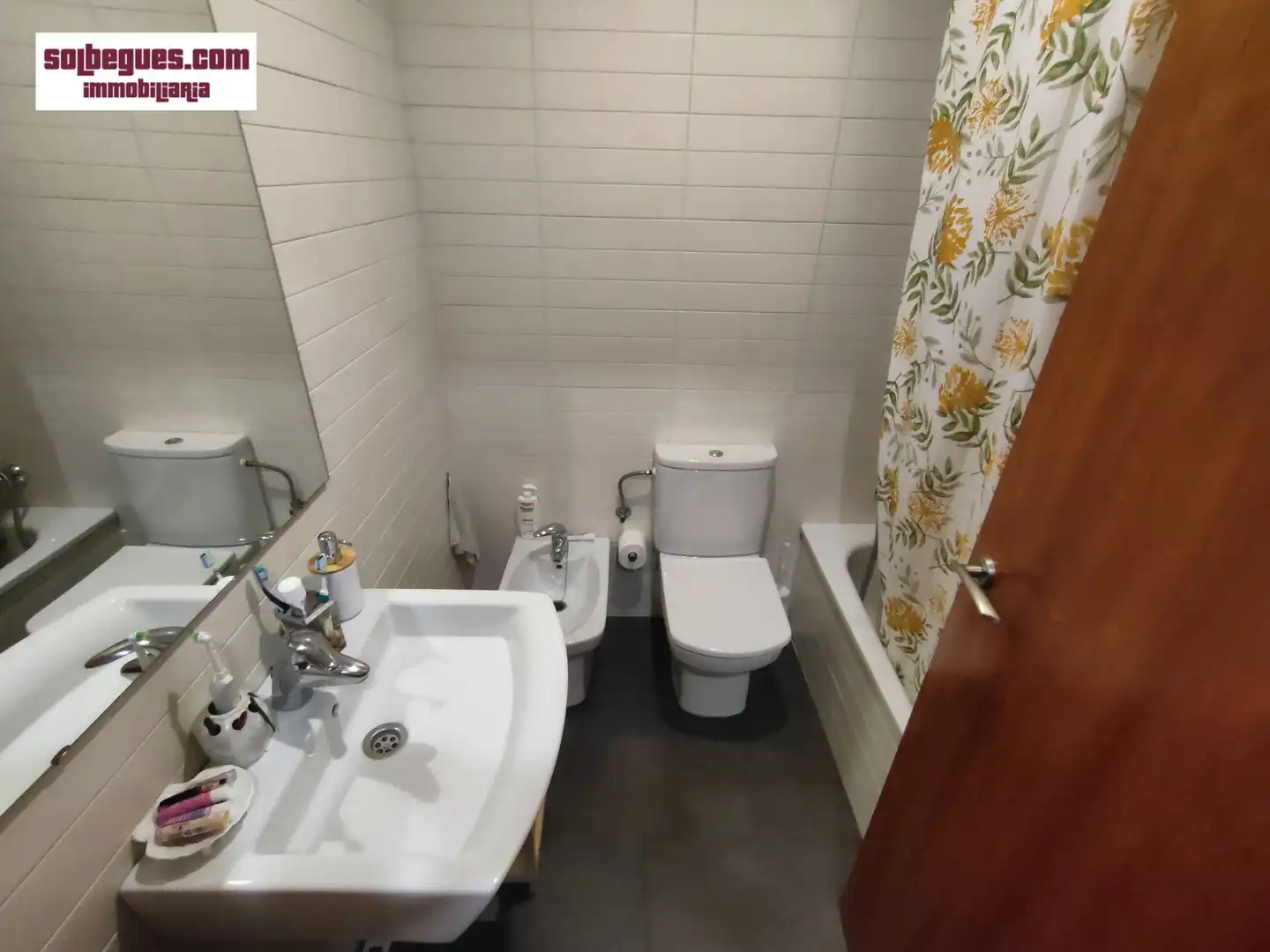 Bathroom of Flat for sale in Begues  with Heating and Storage room