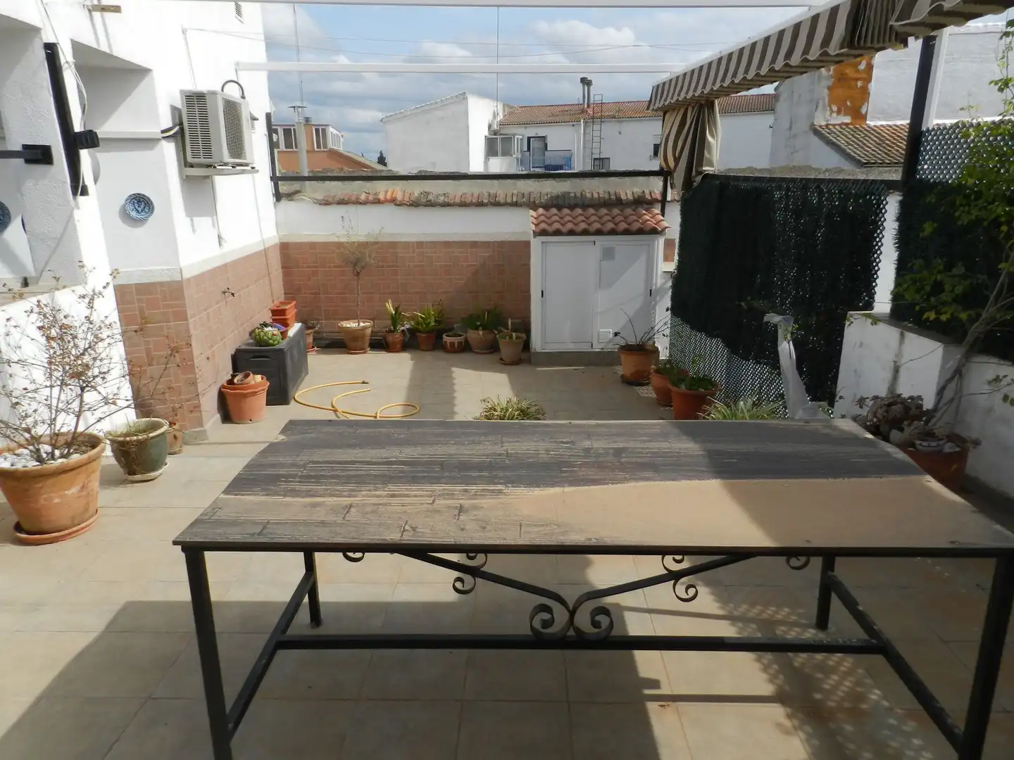 Terrassa de Casa o xalet en venda en Linares amb Aire condicionat, Calefacció i Jardí privat