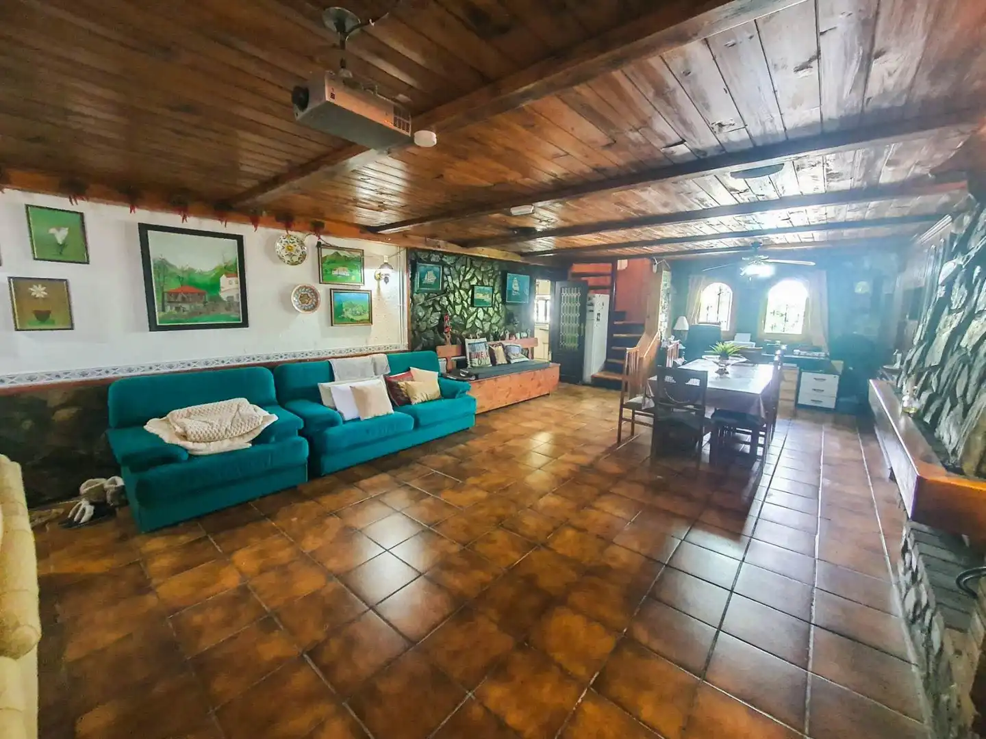 Sala d'estar de Casa o xalet en venda en Castellbisbal amb Aire condicionat, Calefacció i Jardí privat