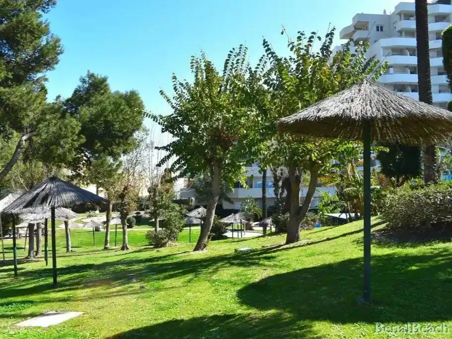 Außenansicht von Wohnung zum Verkauf in Benalmádena mit Klimaanlage, Terrasse und Möbliert