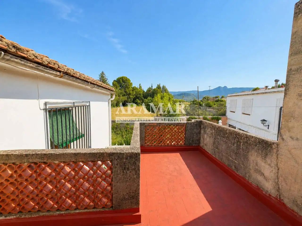Jardí de Casa o xalet en venda en Sagra amb Jardí privat, Terrassa i Moblat