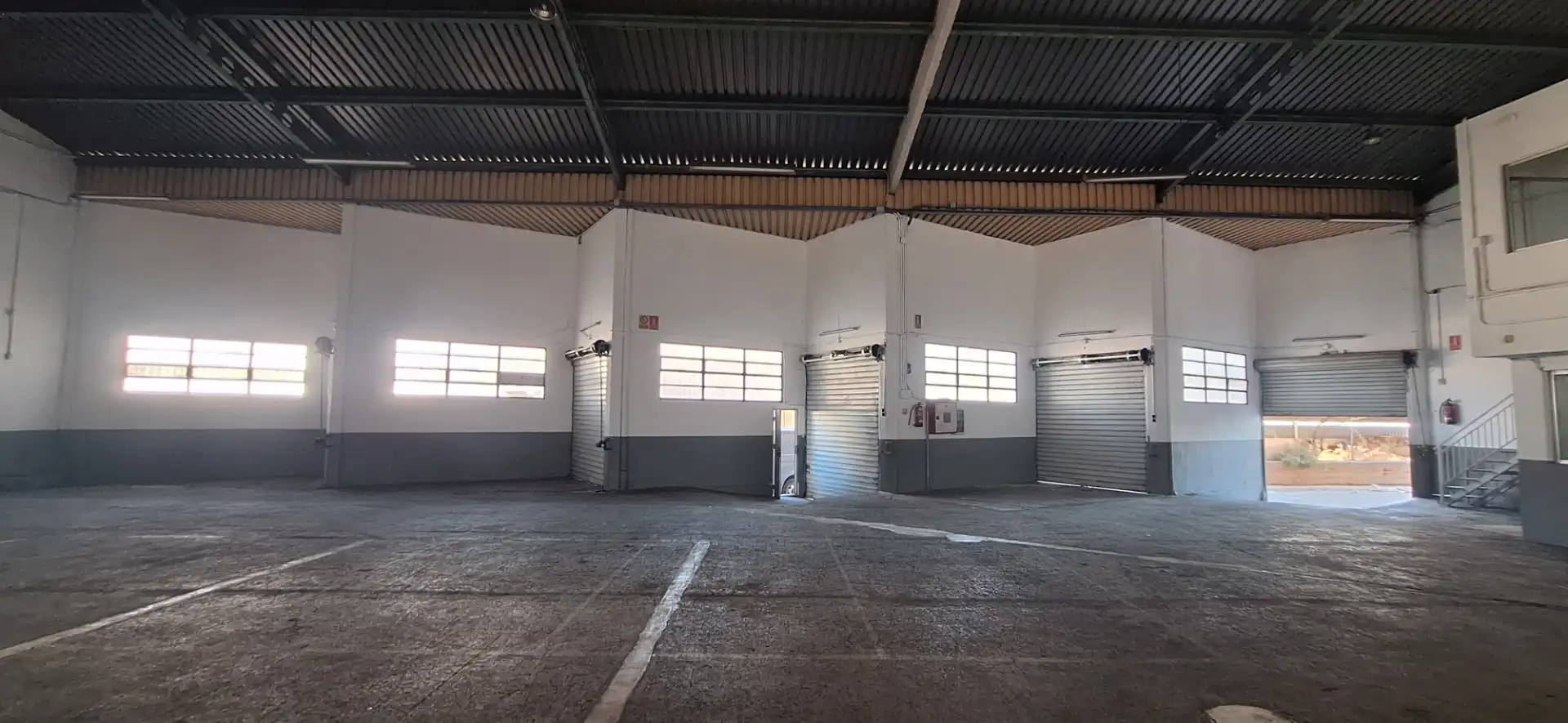 Industrial buildings for rent in Xirivella