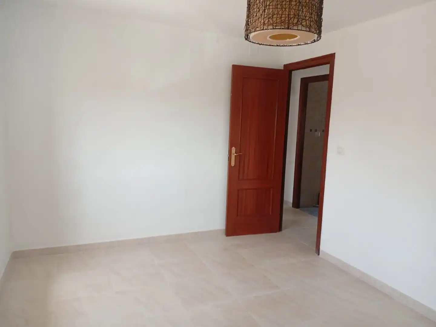 Dormitori de Pis en venda en Bonanza - Avda de Huelva - Barrio Andalucia