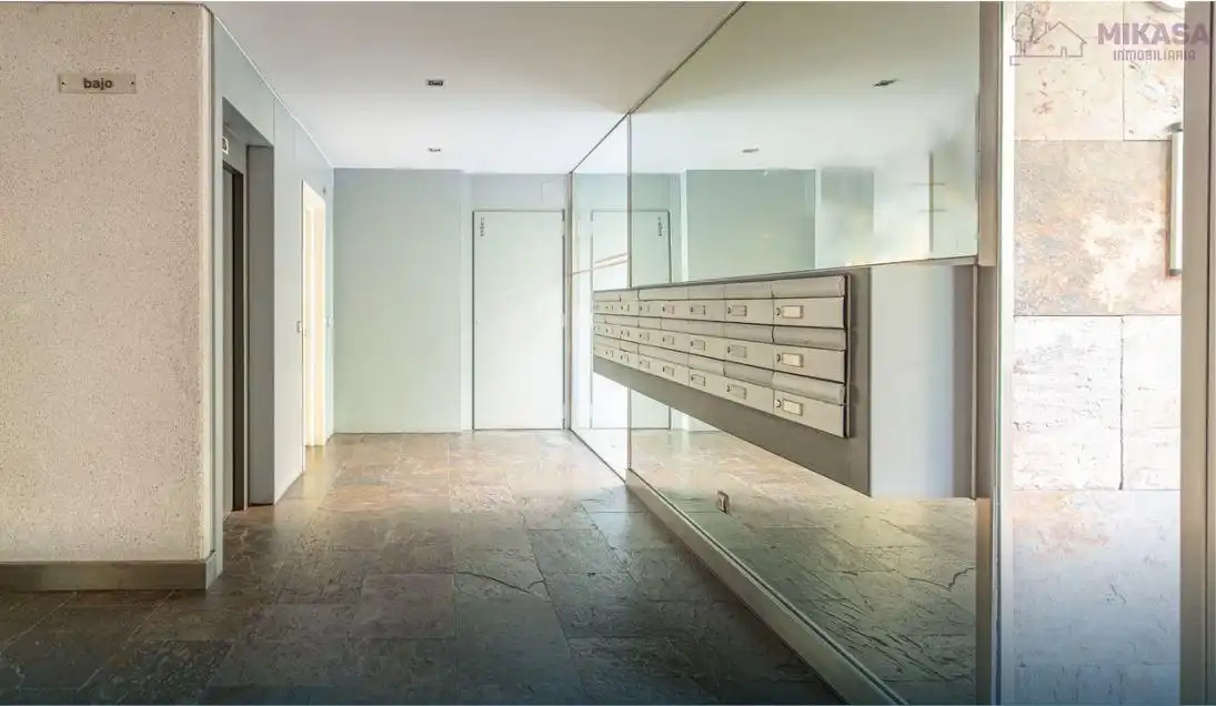 Flat for rent in Madrid  with Air Conditioner, Heating and Community pool