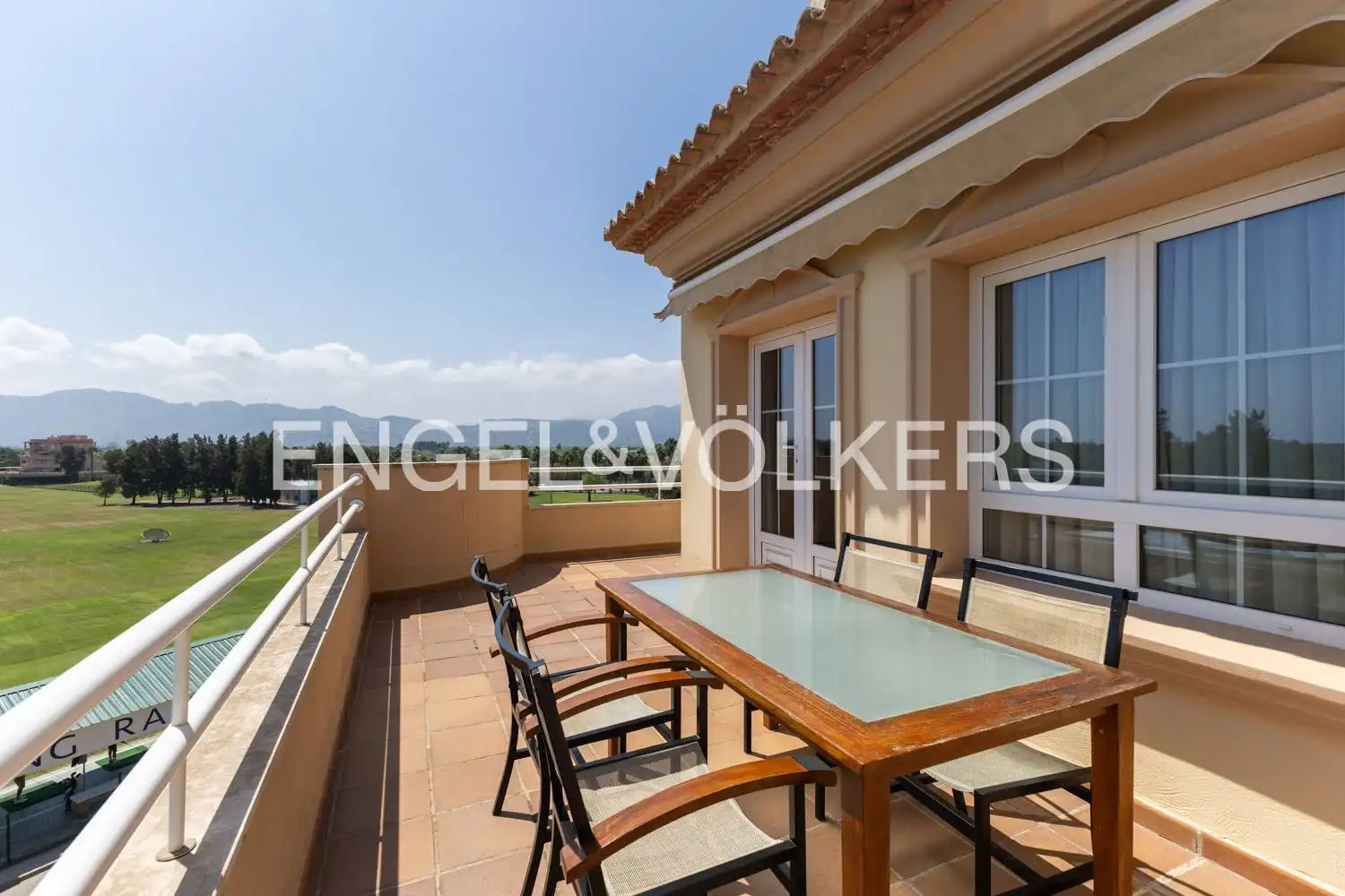 Attic for sale in Oliva Nova