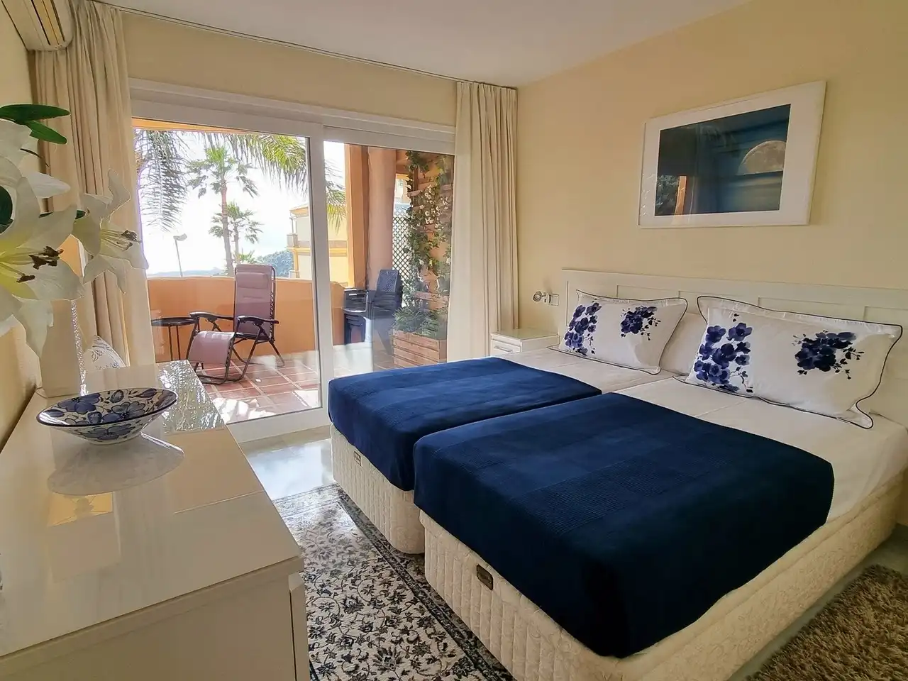 Apartament amb piscina en venda a Calahonda, imagen 17