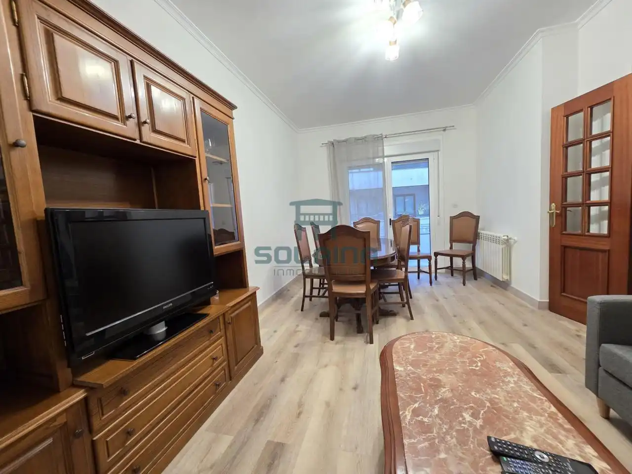 Flat with terrace to rent in Couto, imagen 3