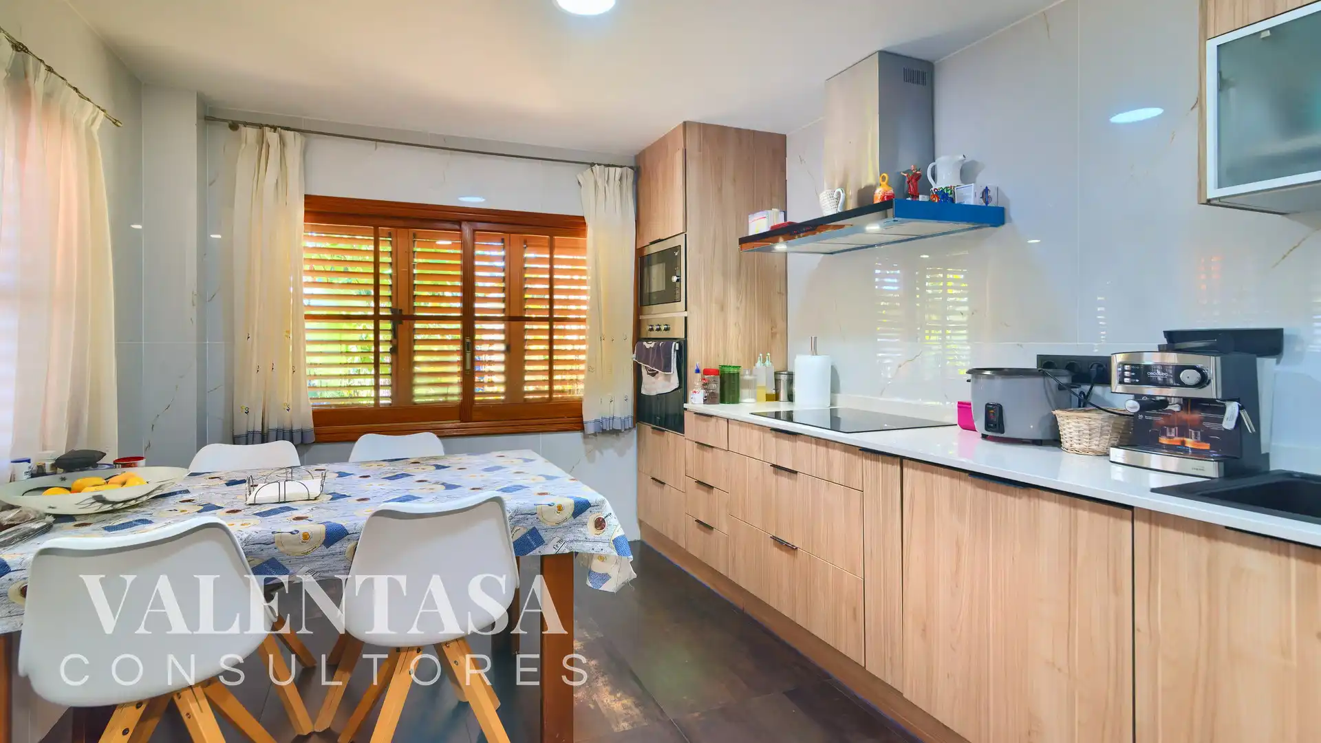Kitchen of Houses for sale in L'Eliana  with Air Conditioner, Heating and Private garden