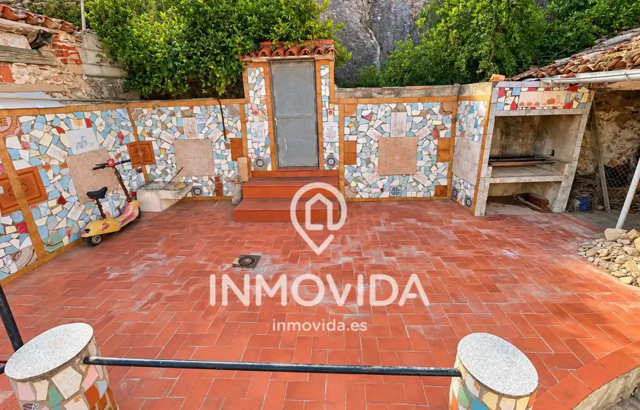 Casa amb balcó en venda a Carrer Sant Josep, imagen 4