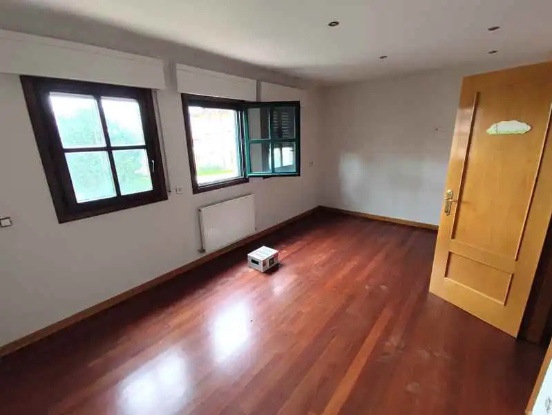 Habitación de Casa adosada en venta en Zuia con Jardín privado y Balcón