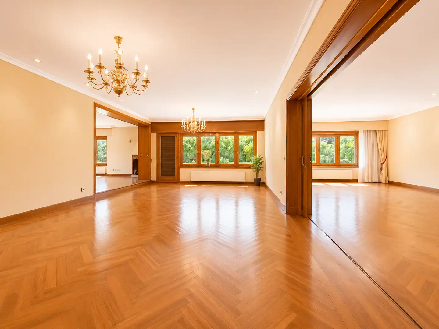 Villa mit Pool zum Verkauf in Urbanización Este - Montepríncipe, imagen 10