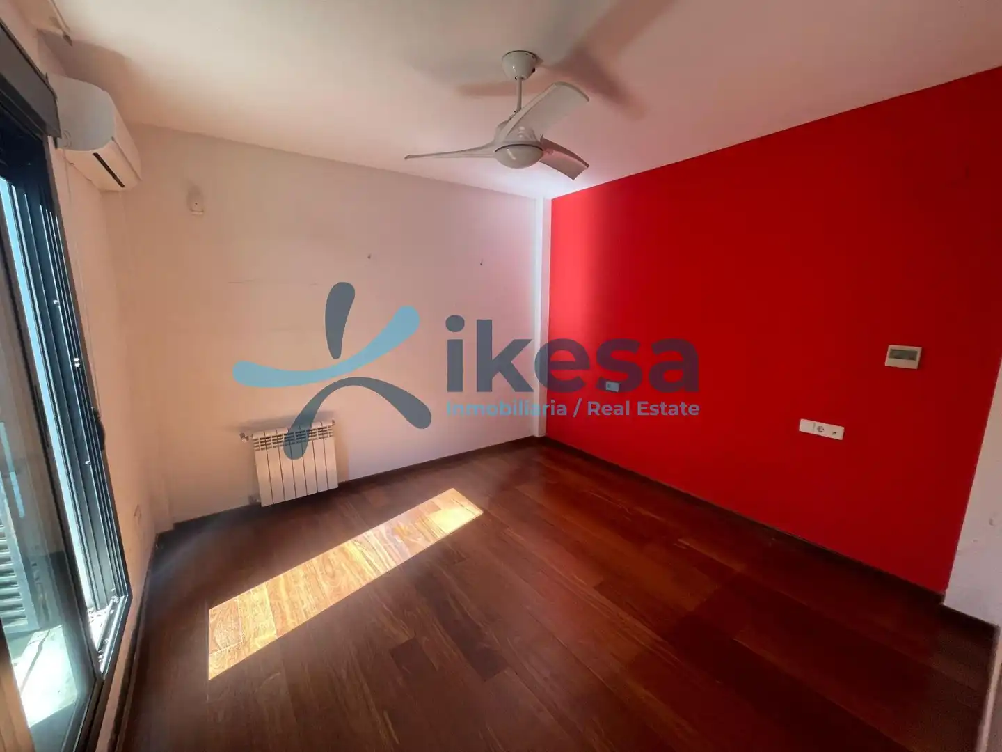 Casa o xalet en venda en Espartinas amb Jardí privat, Piscina i Piscina comunitària