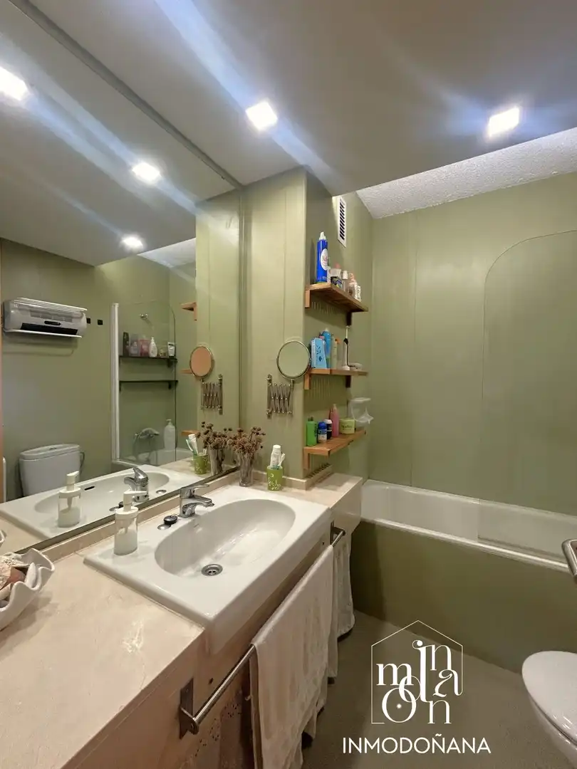 Bathroom of Study for sale in Almonte  with Air Conditioner, Terrace and Storage room