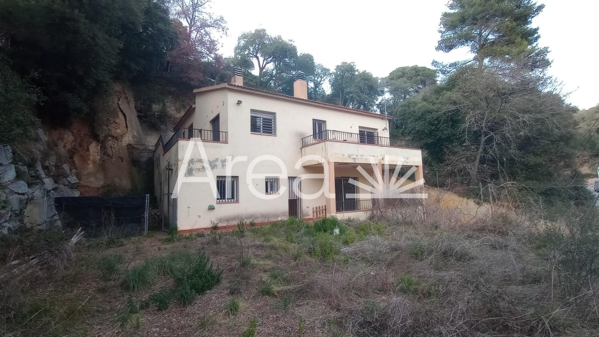 Exterior view of House or chalet for sale in Dosrius  with Private garden, Terrace and Balcony