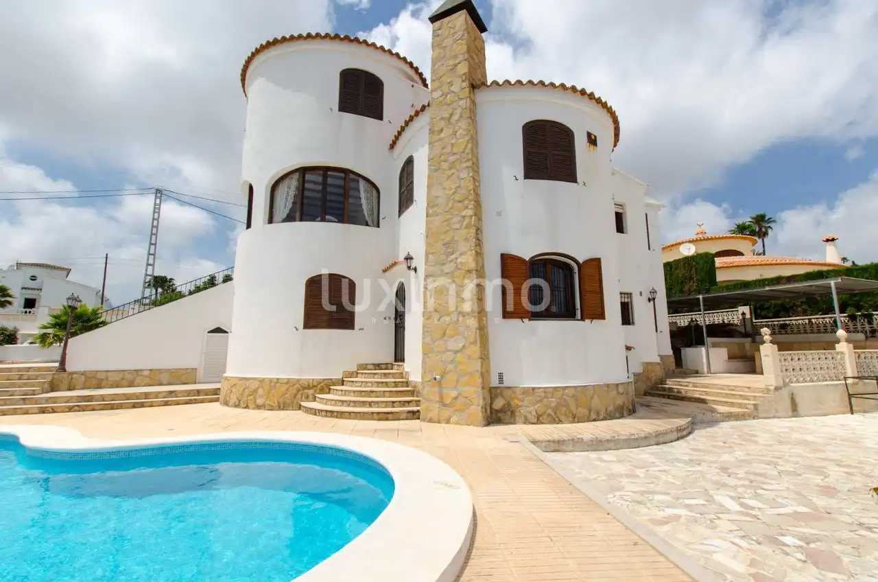 Villa avec piscine à vendre à Cometa, imagen 3