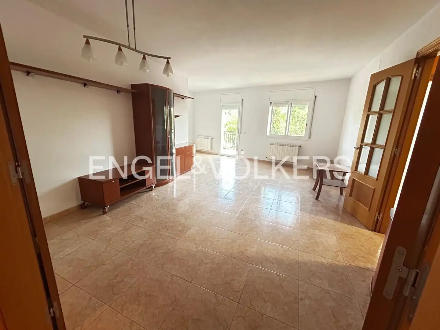 Wohnzimmer von Country house zur Miete in Vilalba Sasserra mit Heizung, Privatgarten und Terrasse