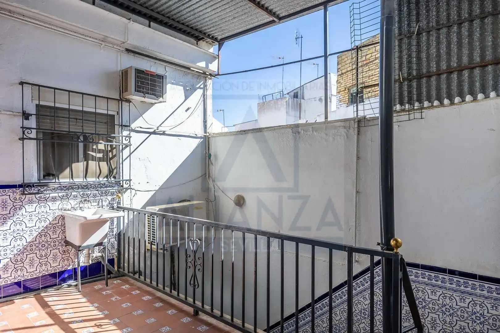 Casa adosada en venda a Camino Camino Monte, Balcón de Sevilla - Atalaya - La Uva - La Extremeña
