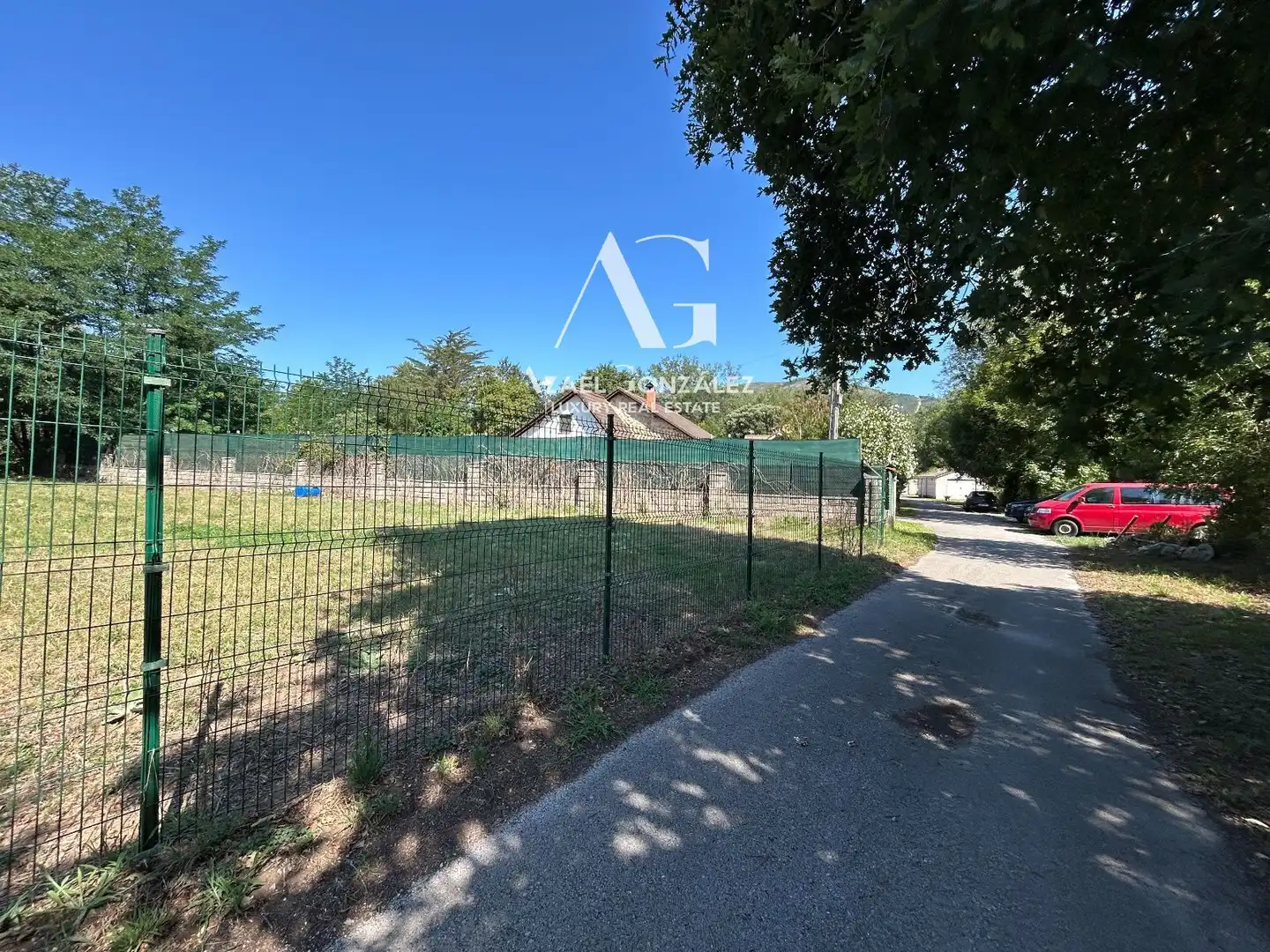 Residencial en venta en Saro