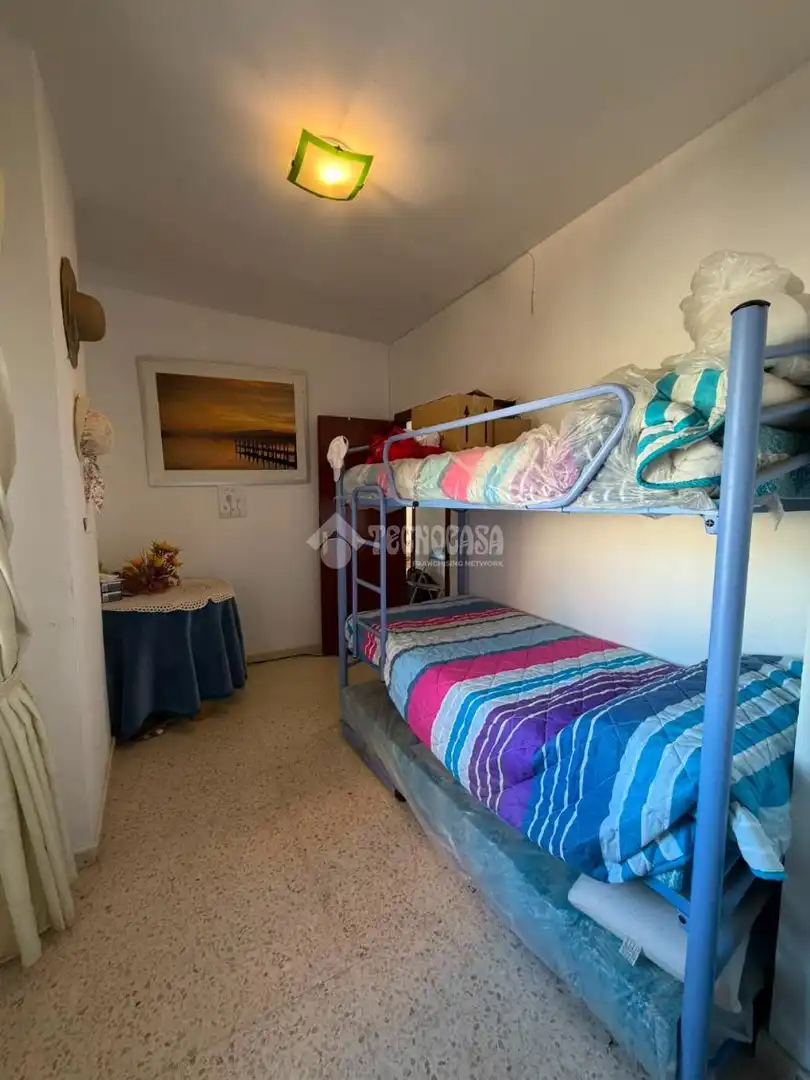 Flat for sale in Salesianos