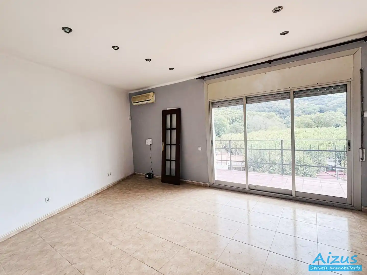 Wohnung mit Terrasse zum Verkauf in Sant Cebrià de Vallalta