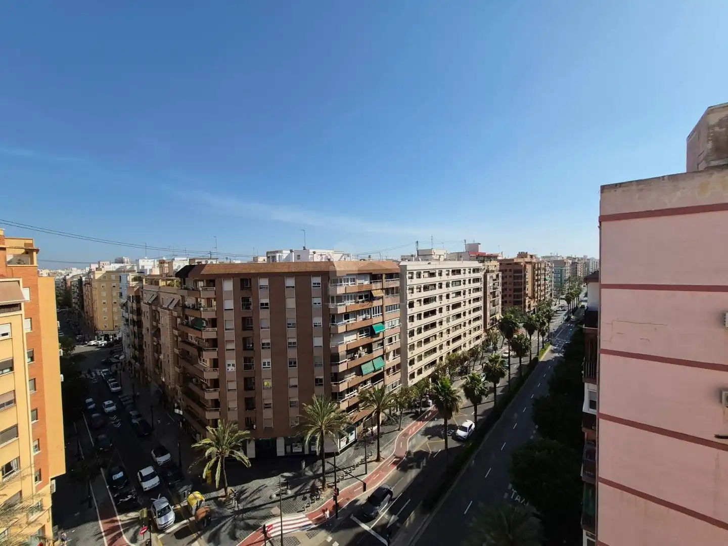 Exterior view of Attic for rent in Valencia  with Air Conditioner, Parquet flooring and Terrace