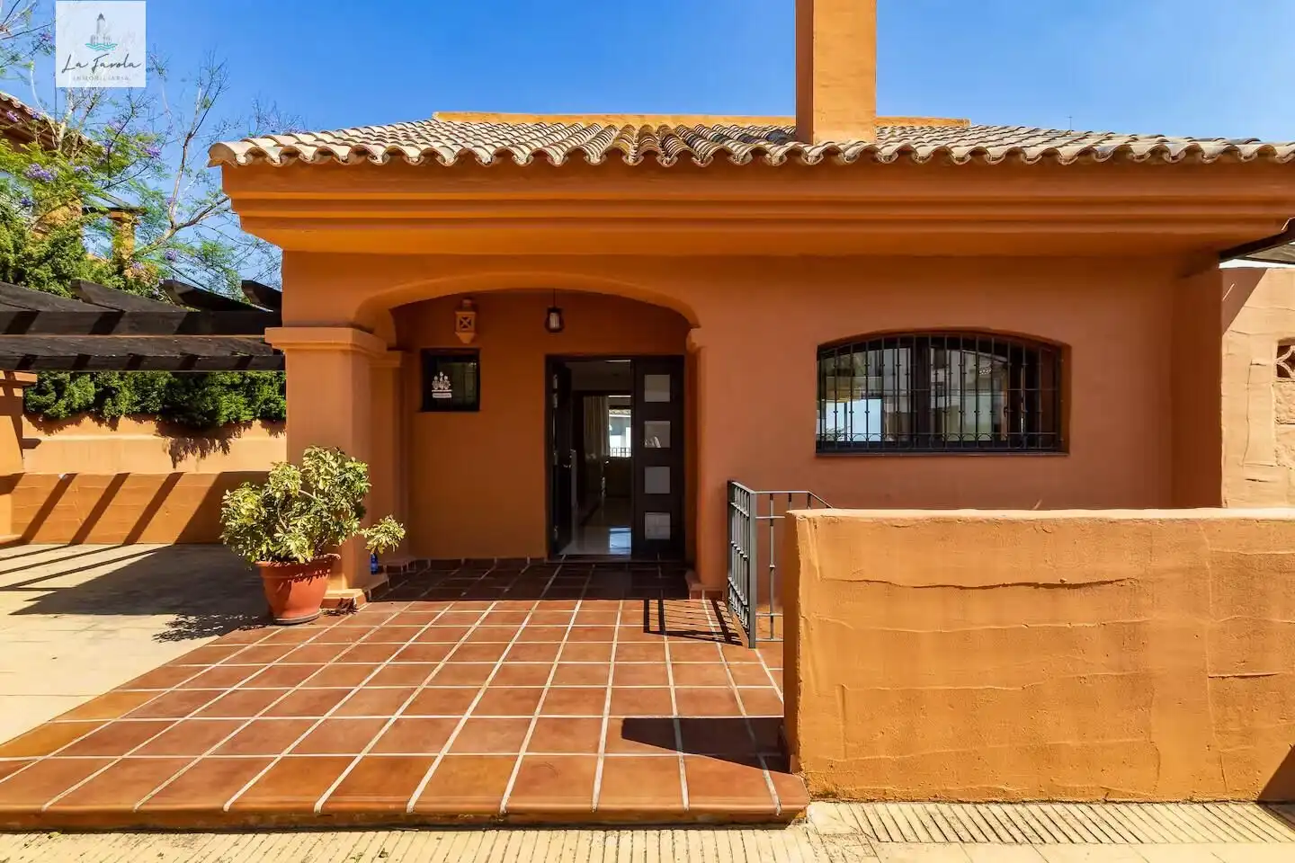 Villa avec terrasse à vendre à La Capellanía - El Higuerón, imagen 3