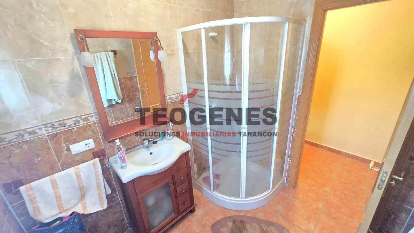 Bany de Casa o xalet en venda en Zarza de Tajo amb Aire condicionat i Calefacció