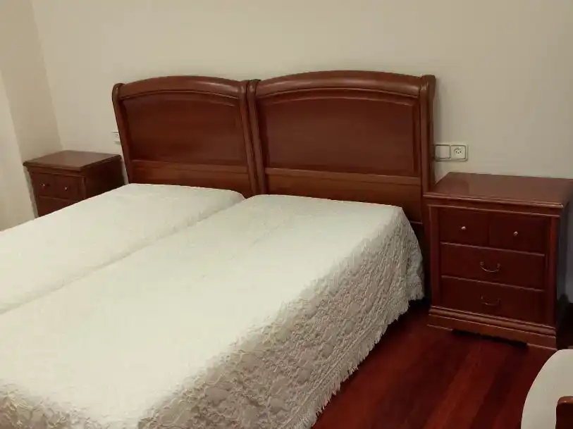Habitación de Piso de alquiler en Vigo  con Parquet y Trastero