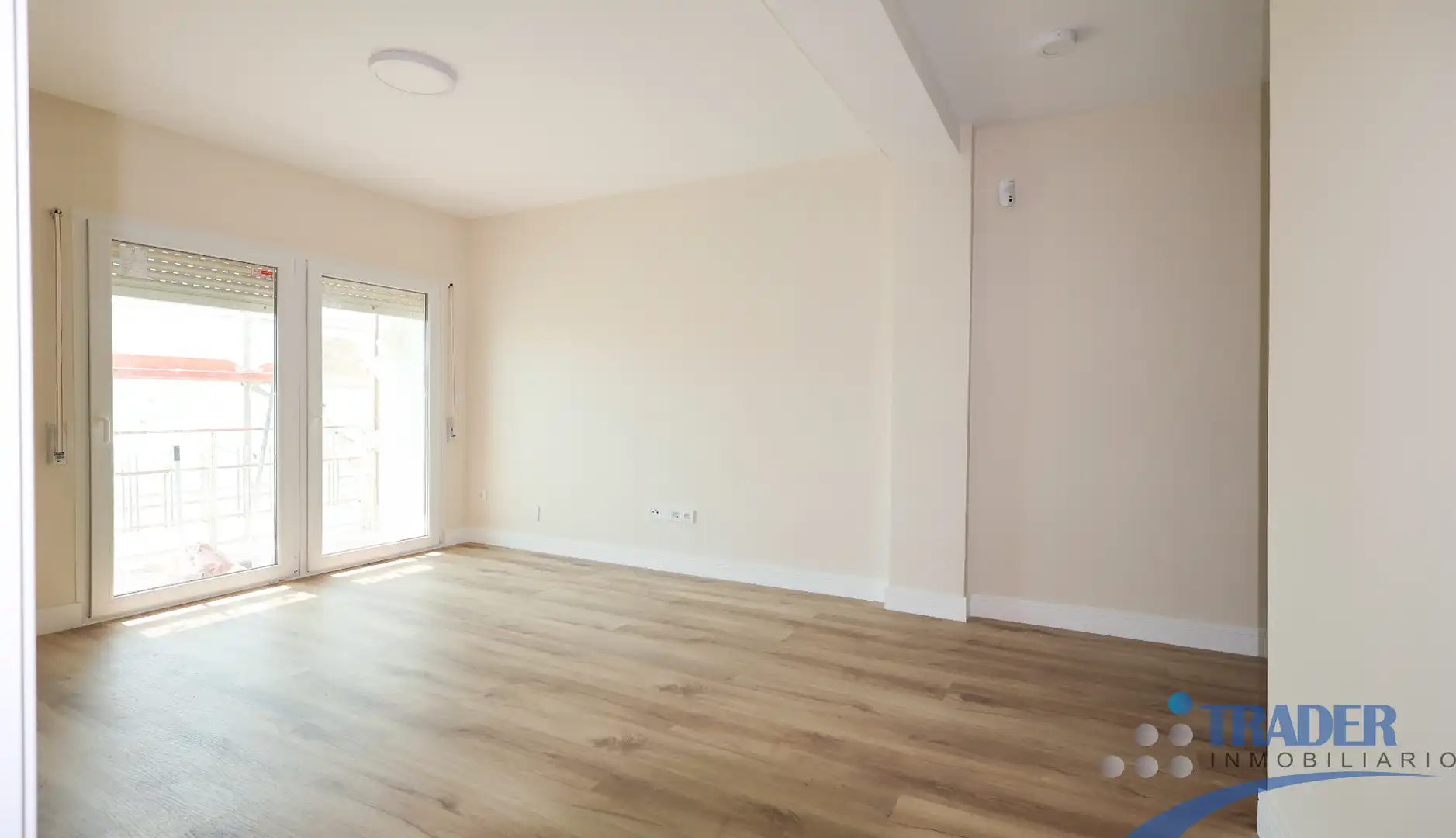 Piso en venta en Alcorcón con Calefacción, Jardín privado y Terraza