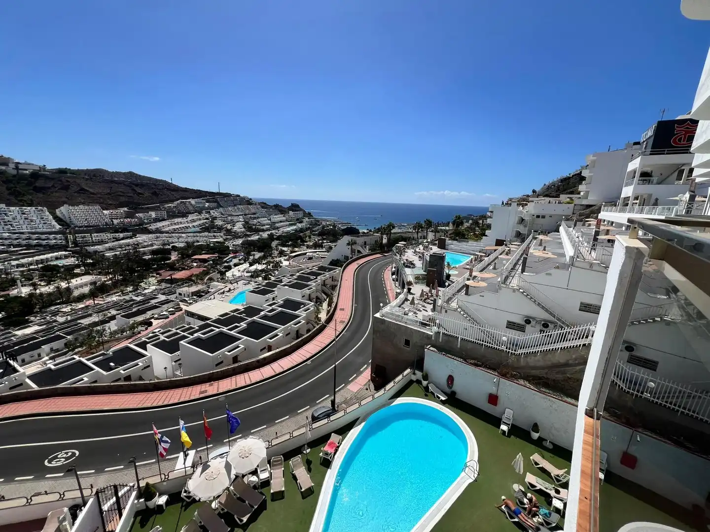 Penthouse mit Terrasse zur Miete in Avenida de la Cornisa