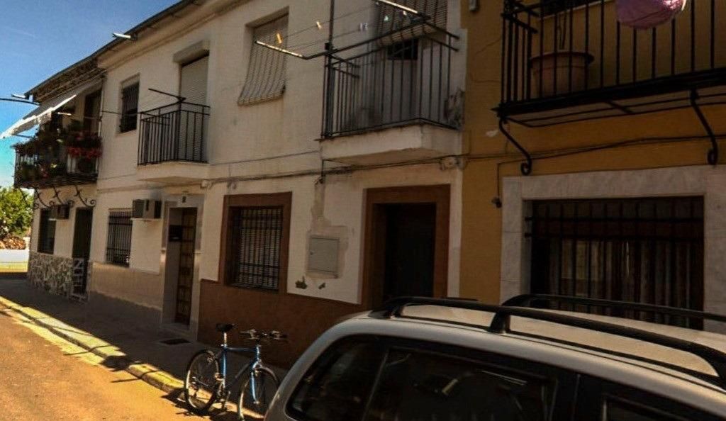 Casa adosada en venda a Villa del Río